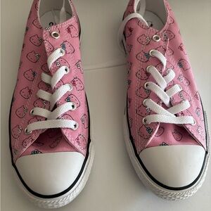 Pink Big Kid Size 5 Hello Kitty print Converse sneakers.